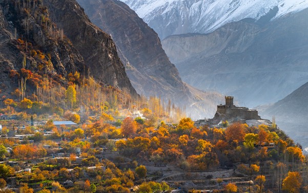 5 Days Luxury Tour To Hunza Valley